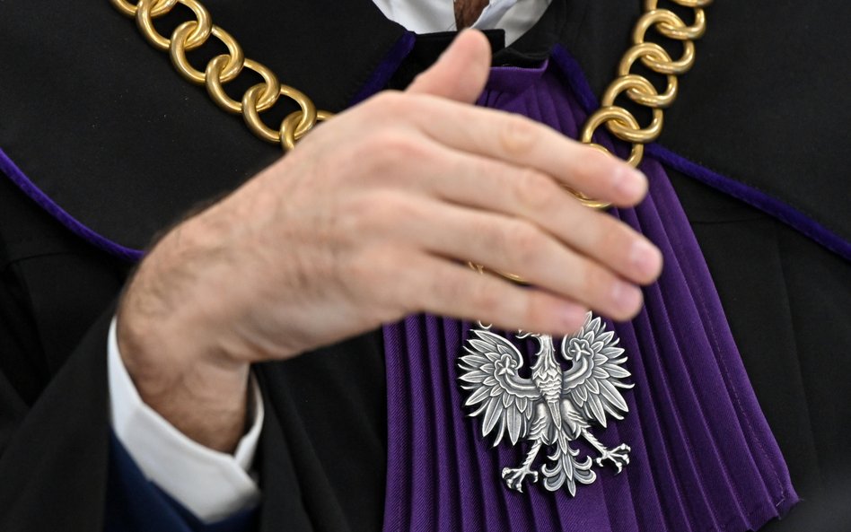 Nakaz składania oświadczeń przez sędziów i prokuratorów narusza RODO. NSA zdecydował